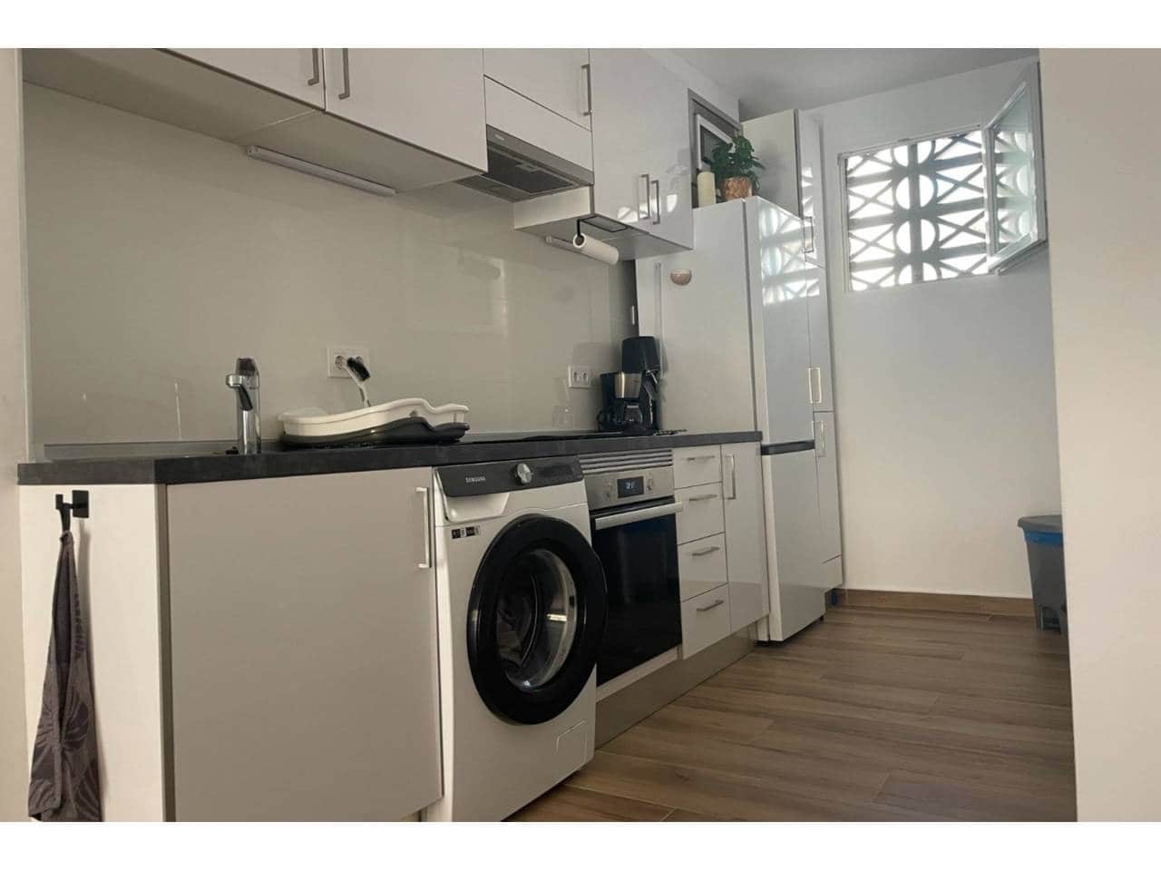 3 quarto Apartamento para venda em Torrevieja com piscina garagem - 185 000 € (Ref: 9116576)