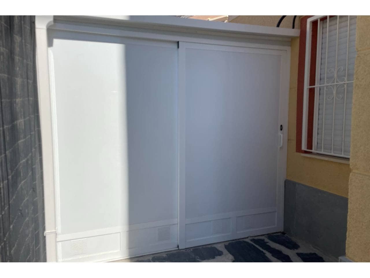 3 quarto Apartamento para venda em Torrevieja com piscina garagem - 185 000 € (Ref: 9116576)