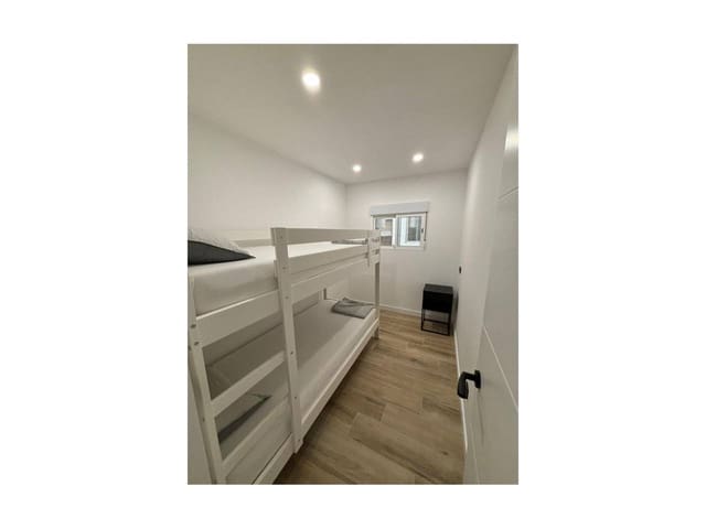 3 Zimmer Apartment zu verkaufen in Torrevieja mit Pool - 290.000 € (Ref: 9136825)