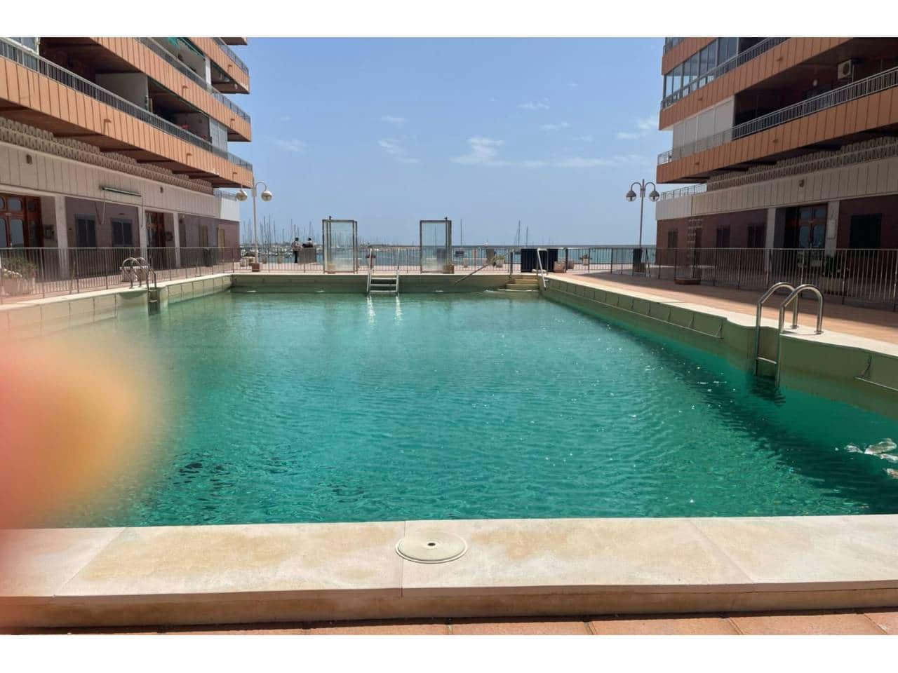 3 Zimmer Apartment zu verkaufen in Torrevieja mit Pool - 290.000 € (Ref: 9136825)