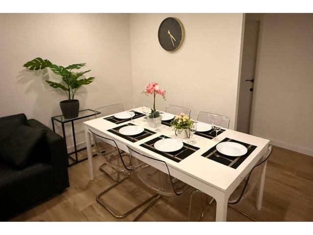 3 Zimmer Apartment zu verkaufen in Torrevieja mit Pool - 290.000 € (Ref: 9136825)