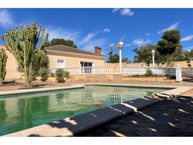 4 bedroom Villa for sale in Orihuela with pool garage - € 510,000 (Ref: 9141236)