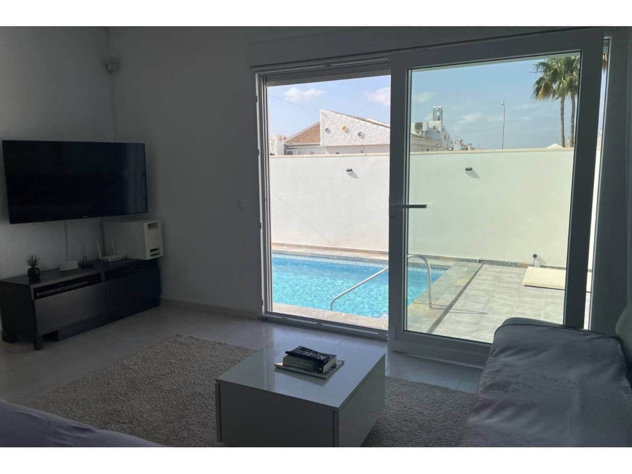 3 chambre Villa/Maison à vendre à Torrevieja avec piscine garage - 370 000 € (Ref: 9141237)