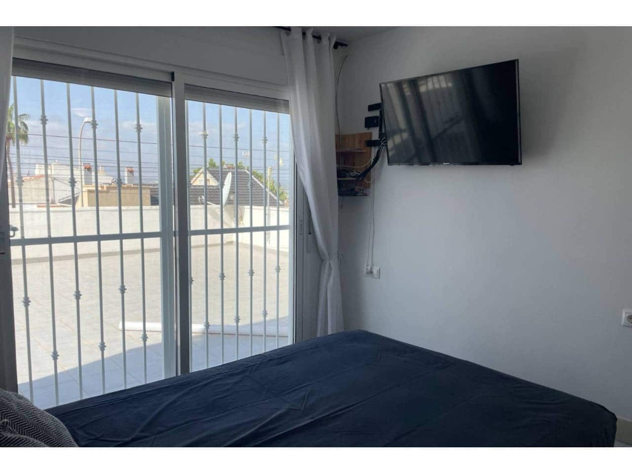 3 chambre Villa/Maison à vendre à Torrevieja avec piscine garage - 370 000 € (Ref: 9141237)