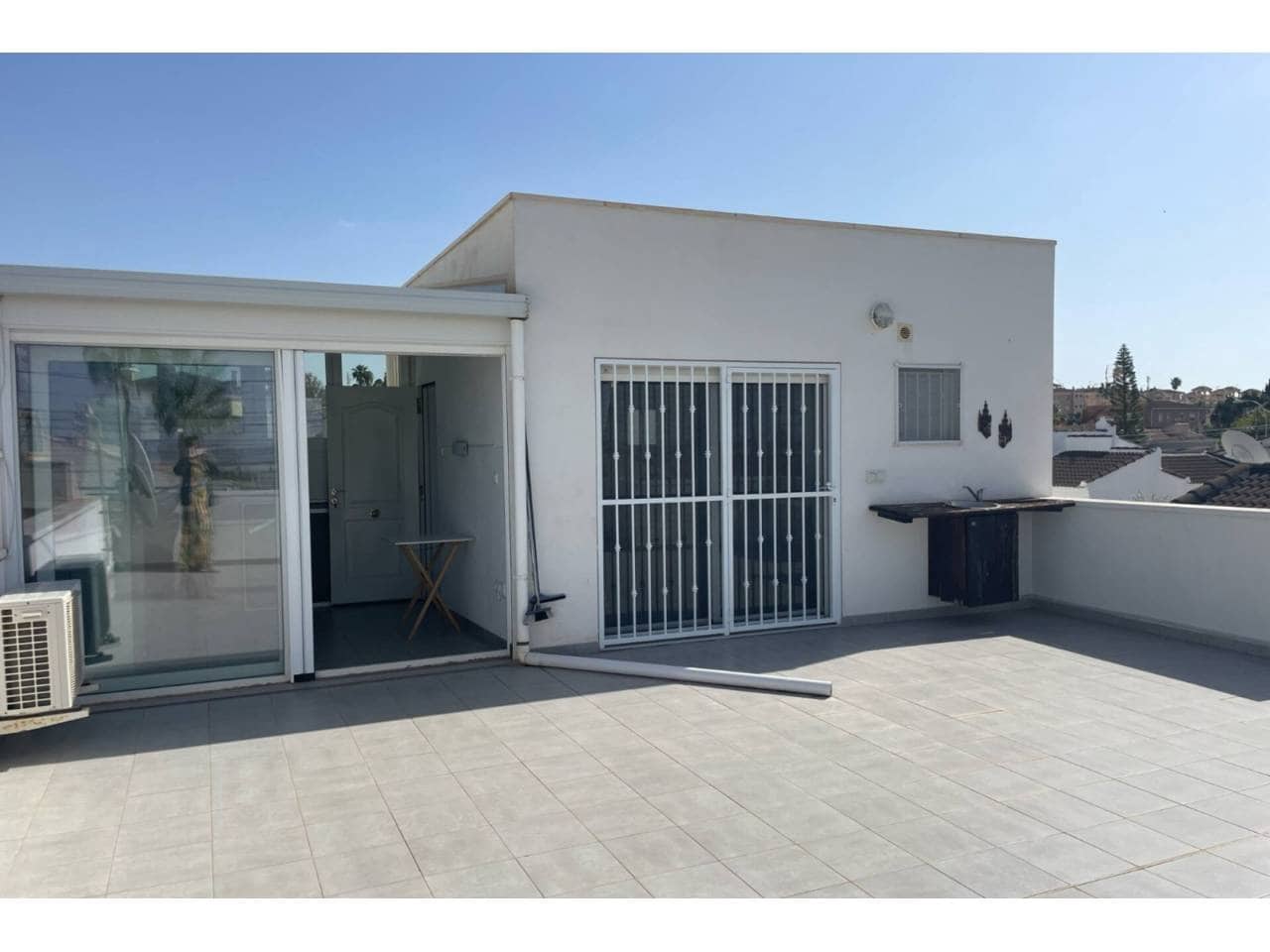 3 chambre Villa/Maison à vendre à Torrevieja avec piscine garage - 370 000 € (Ref: 9141237)