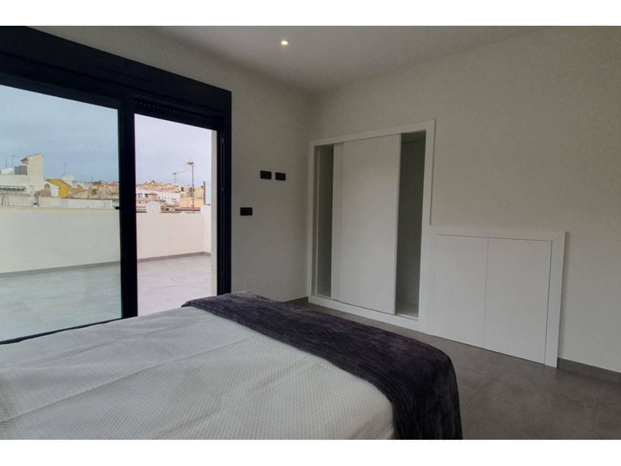 2 quarto Moradia em Banda para venda em Orihuela com piscina garagem - 328 000 € (Ref: 9141239)