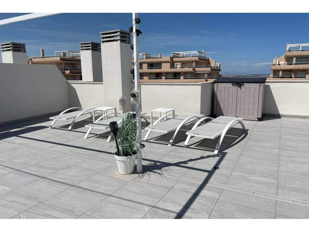 2 soveværelse Penthouse til salg i Orihuela med swimmingpool garage - € 305.000 (Ref: 9141240)