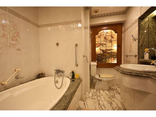 4 bedroom Penthouse for sale in Calpe / Calp with pool garage - € 1,200,000 (Ref: 9186580)