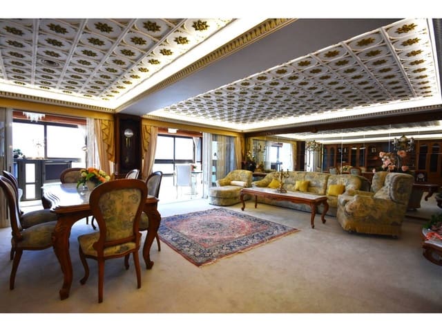 4 bedroom Penthouse for sale in Calpe / Calp with pool garage - € 1,200,000 (Ref: 9186580)