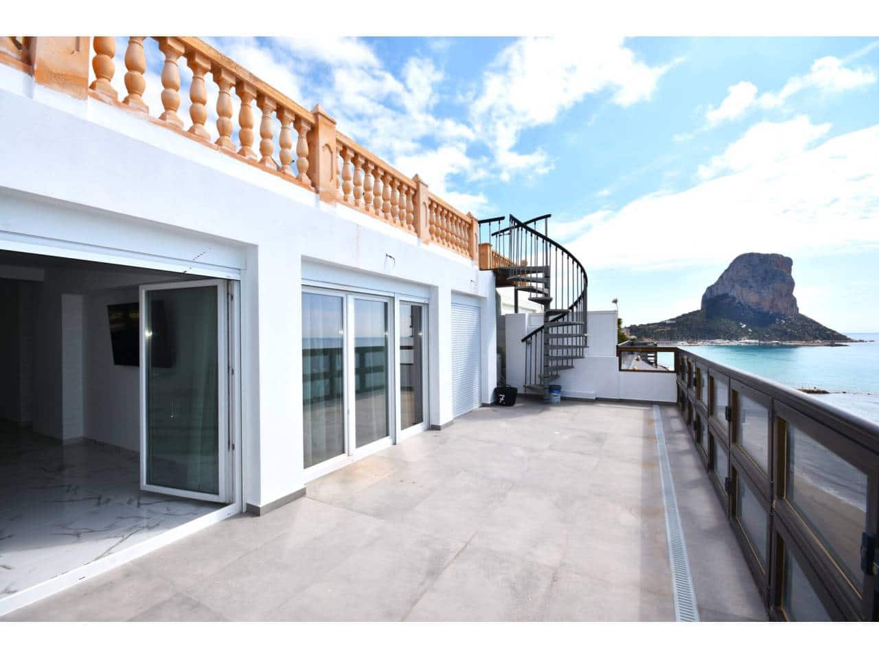 4 bedroom Penthouse for sale in Calpe / Calp with pool garage - € 1,200,000 (Ref: 9186580)