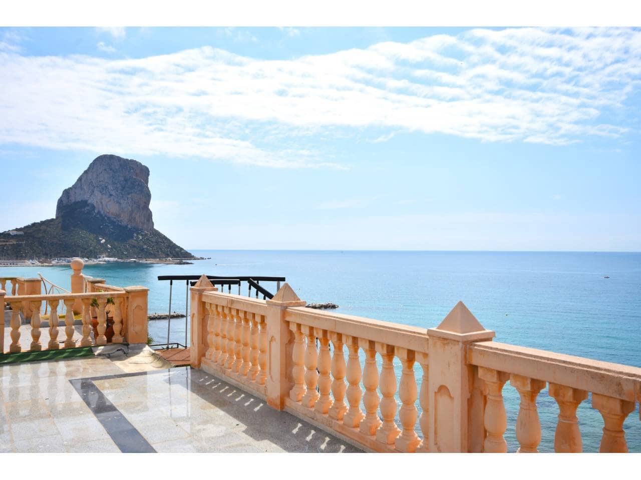 4 bedroom Penthouse for sale in Calpe / Calp with pool garage - € 1,200,000 (Ref: 9186580)