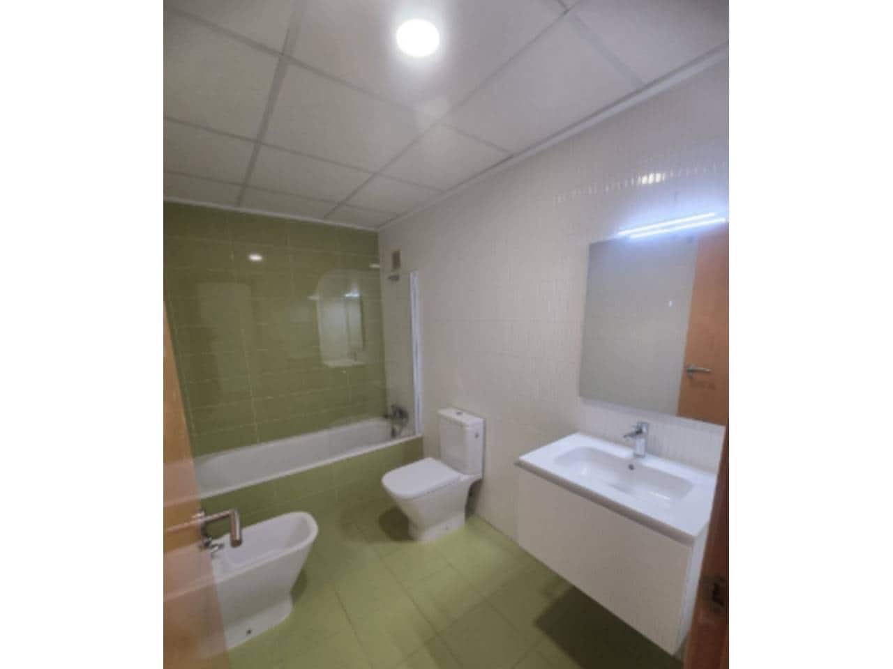 2 bedroom Apartment for rent in Calpe / Calp with garage - € 800 (Ref: 9358946)