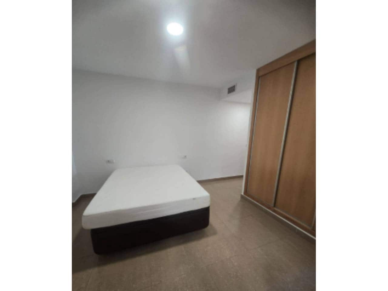 2 bedroom Apartment for rent in Calpe / Calp with garage - € 800 (Ref: 9358946)