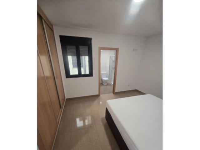 2 bedroom Apartment for rent in Calpe / Calp with garage - € 800 (Ref: 9358946)