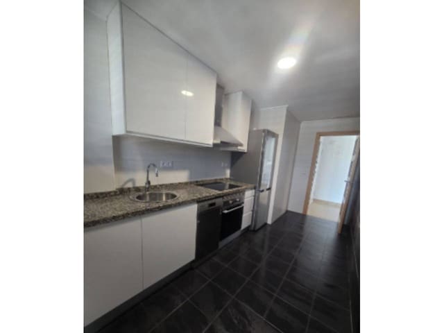 2 bedroom Apartment for rent in Calpe / Calp with garage - € 800 (Ref: 9358946)