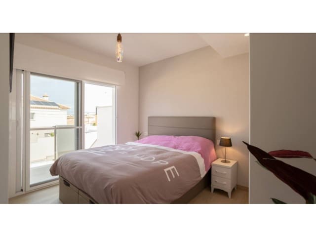 2 Zimmer Penthouse zu verkaufen in Orihuela mit Pool Garage - 299.500 € (Ref: 9361885)