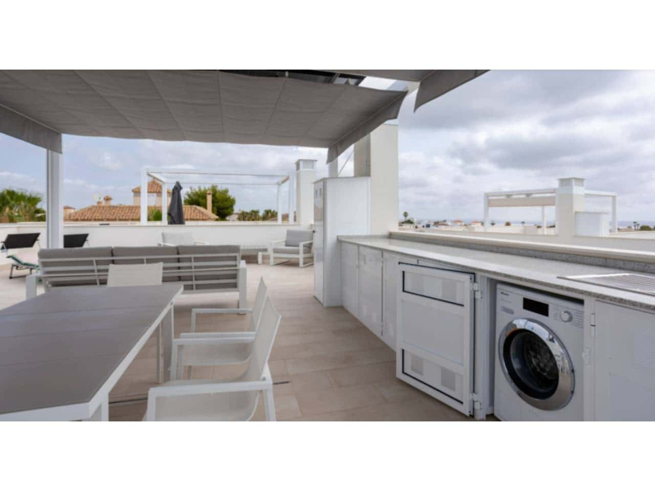 2 Zimmer Penthouse zu verkaufen in Orihuela mit Pool Garage - 299.500 € (Ref: 9361885)