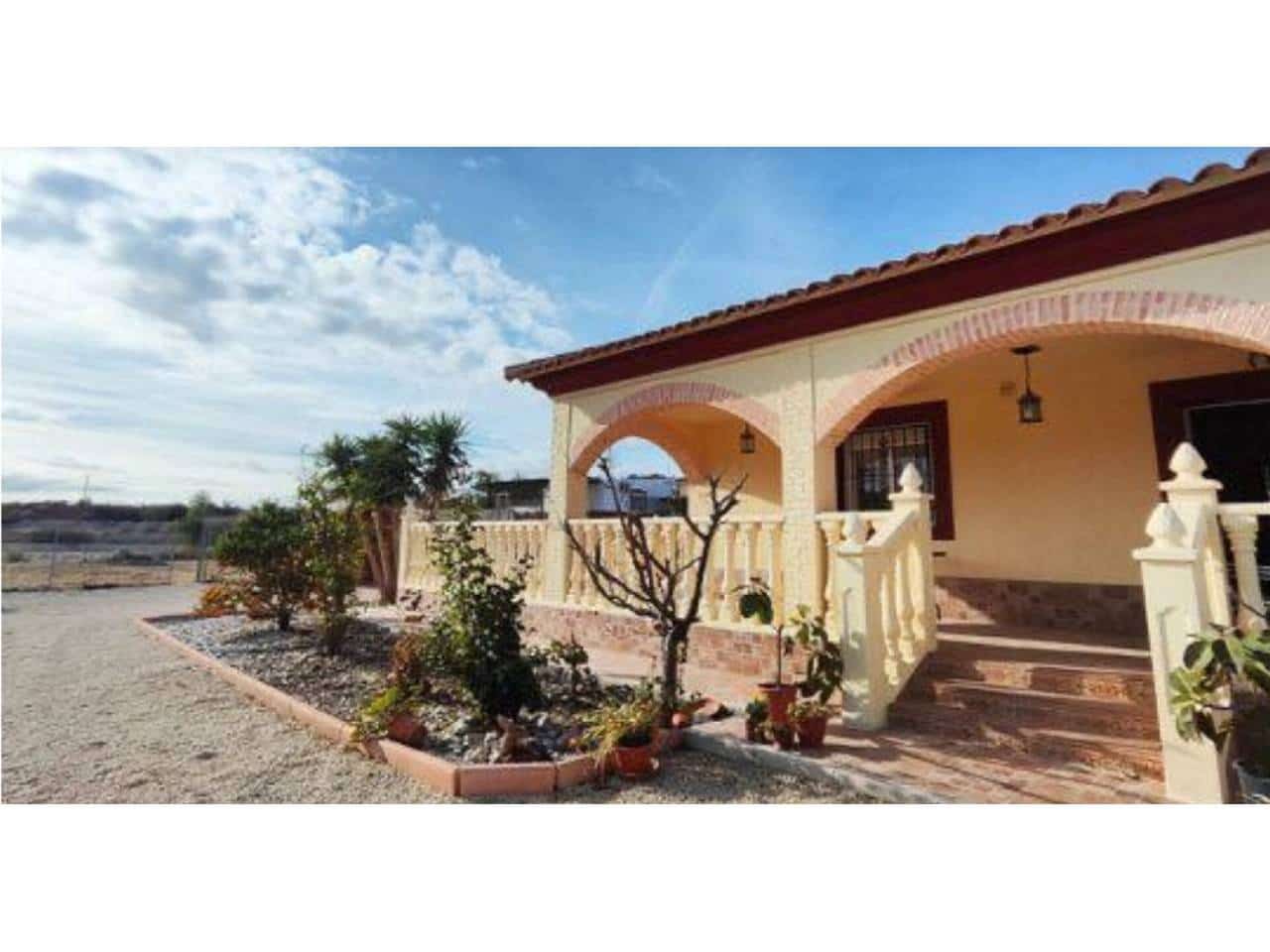 Chalet de 3 habitaciones en Fortuna en venta - 245.000 € (Ref: 9361886)