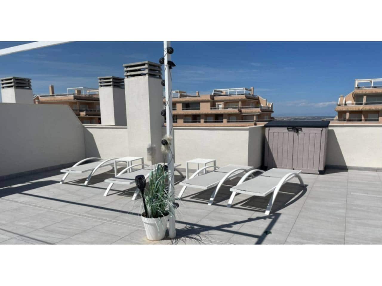 2 slaapkamer Penthouse te koop in Orihuela met zwembad garage - € 330.000 (Ref: 9390081)