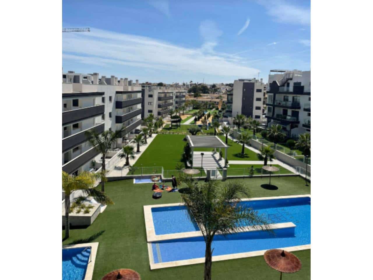 2 slaapkamer Penthouse te koop in Orihuela met zwembad garage - € 330.000 (Ref: 9390081)