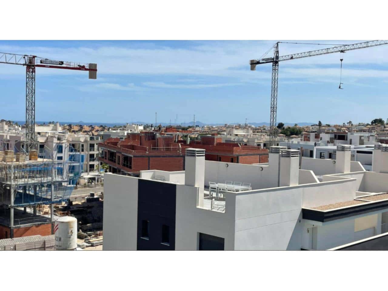 2 slaapkamer Penthouse te koop in Orihuela met zwembad garage - € 330.000 (Ref: 9390081)