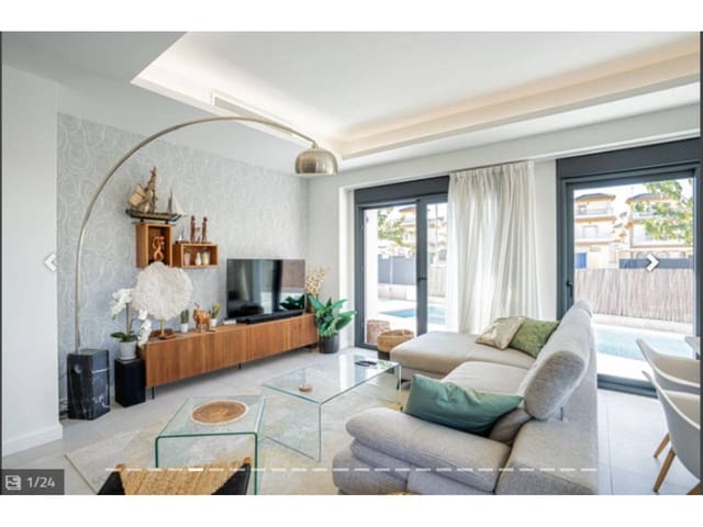 3 bedroom Villa for sale in Acequia de los Palacios, Formentera del Segura with pool garage - € 530,000 (Ref: 9392129)