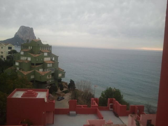 3 Zimmer Apartment zu verkaufen in Calpe / Calp mit Garage - 350.000 € (Ref: 9442921)