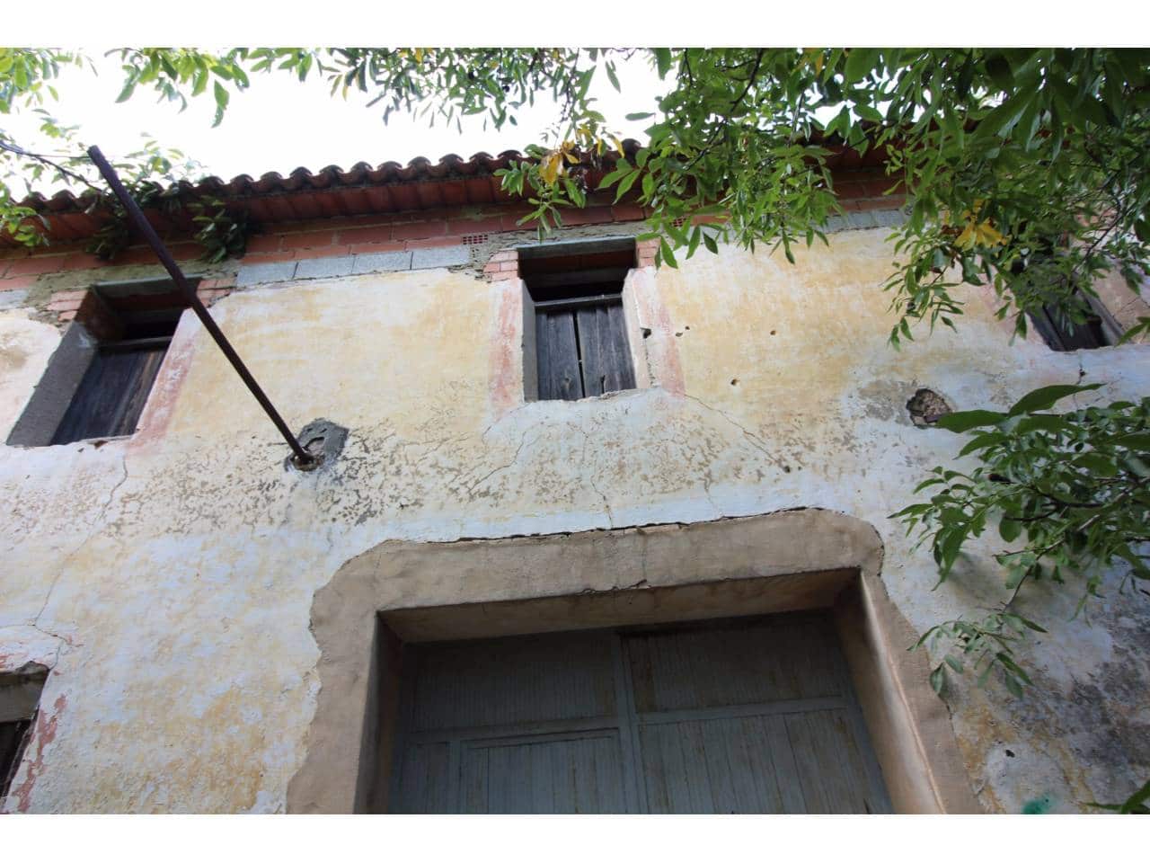 4 bedroom Villa for sale in Pego - € 160,000 (Ref: 9445753)