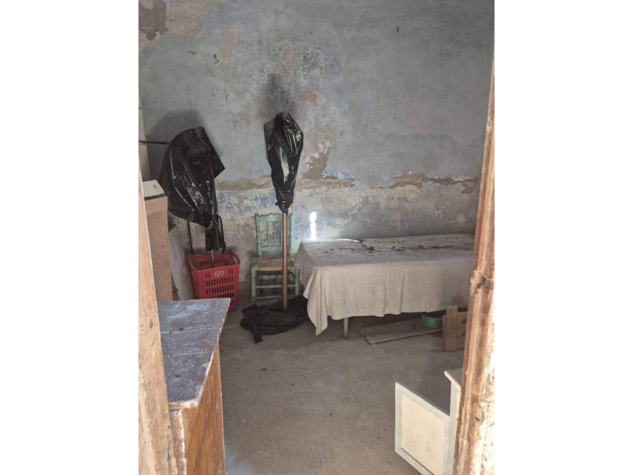 4 bedroom Villa for sale in Pego - € 160,000 (Ref: 9445753)