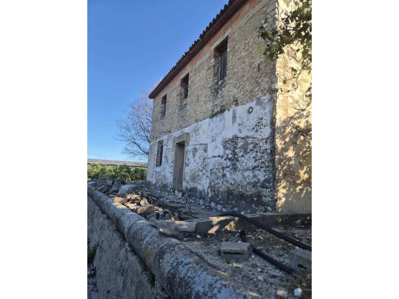 4 bedroom Villa for sale in Pego - € 160,000 (Ref: 9445753)