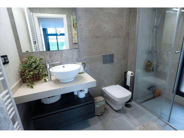 3 bedroom Villa for sale in Orihuela with pool garage - € 550,000 (Ref: 9450063)