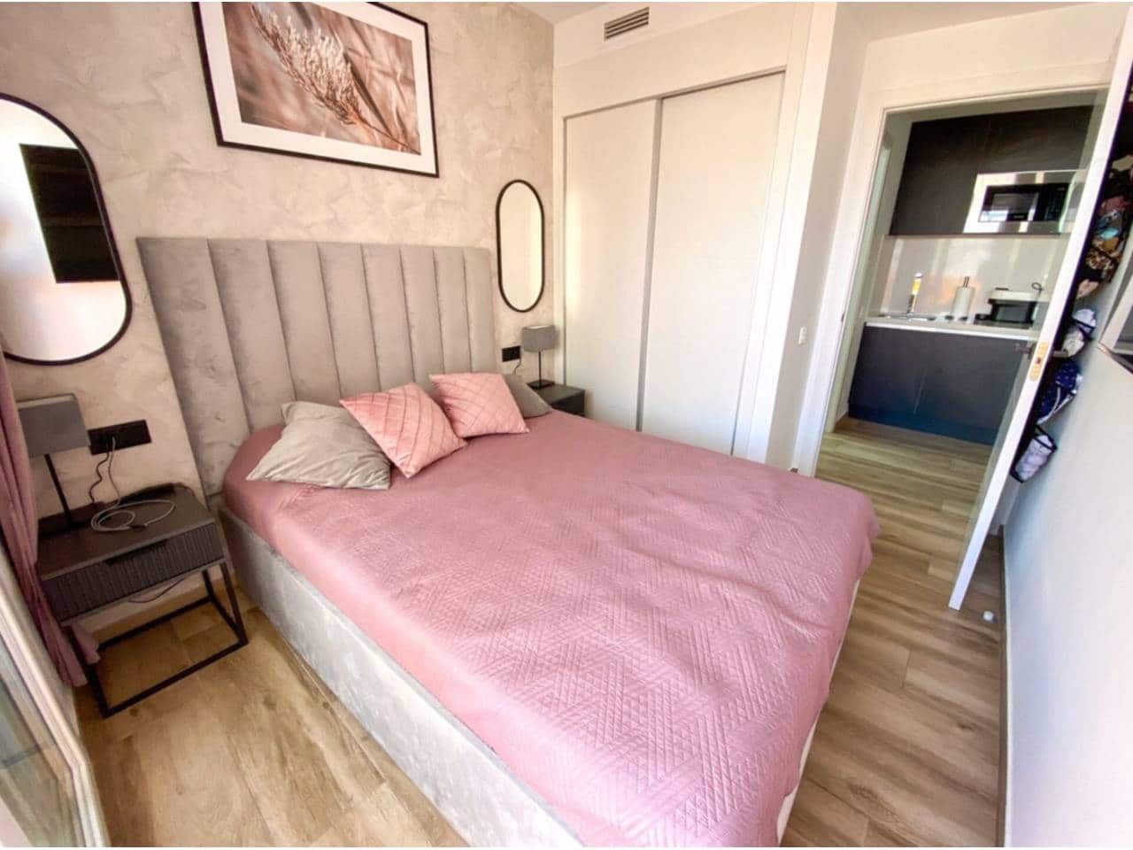 Apartamento de 1 habitación en Torrevieja en venta con piscina garaje - 185.000 € (Ref: 9465116)