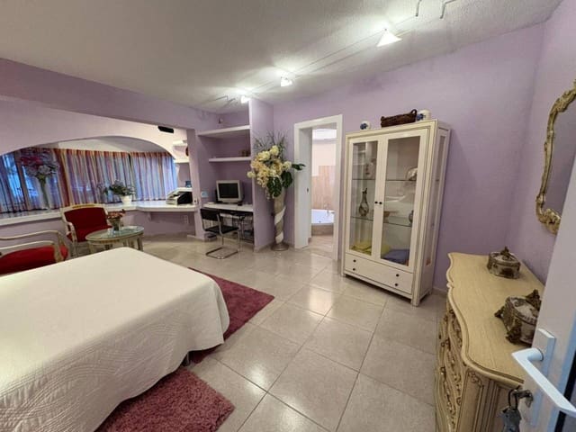 5 Zimmer Villa zu verkaufen in Altea mit Pool Garage - 900.000 € (Ref: 9470123)