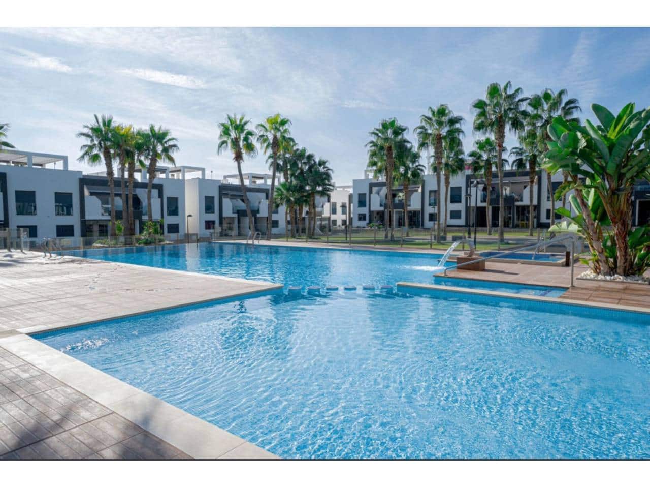 2 makuuhuone Huoneisto myytävänä paikassa Orihuela mukana uima-altaan 
autotalli - 289 000 € (Ref: 9475819)