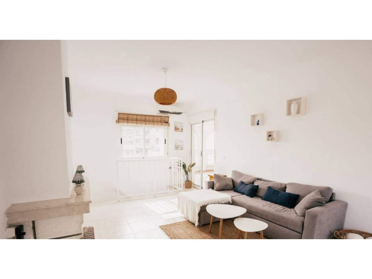 Chalet de 4 habitaciones en Orihuela en venta con piscina garaje - 399.000 € (Ref: 9480829)