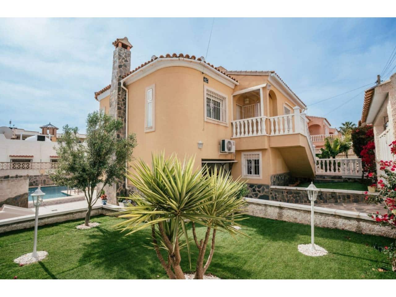 Chalet de 4 habitaciones en Orihuela en venta con piscina garaje - 399.000 € (Ref: 9480829)