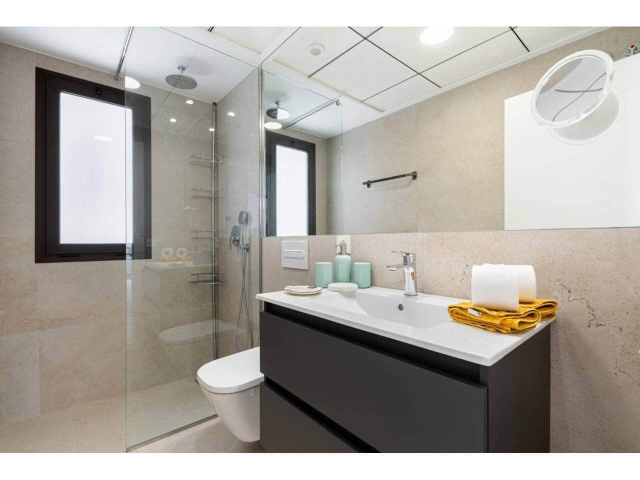 3 quarto Moradia para venda em Los Alcazares com piscina garagem - 710 000 € (Ref: 9488047)