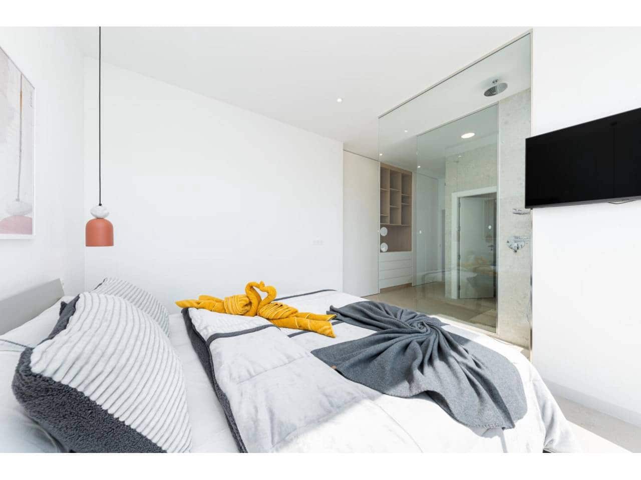 3 quarto Moradia para venda em Los Alcazares com piscina garagem - 710 000 € (Ref: 9488047)