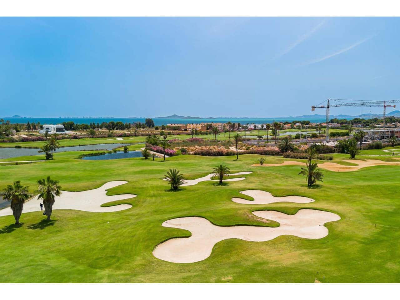 3 quarto Moradia para venda em Los Alcazares com piscina garagem - 710 000 € (Ref: 9488047)