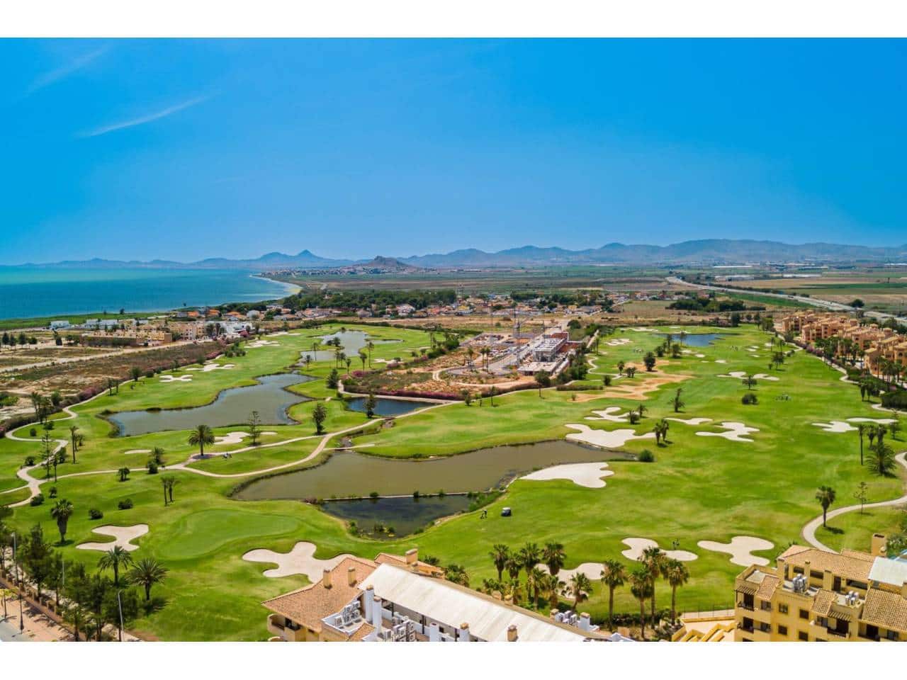 3 quarto Moradia para venda em Los Alcazares com piscina garagem - 710 000 € (Ref: 9488047)