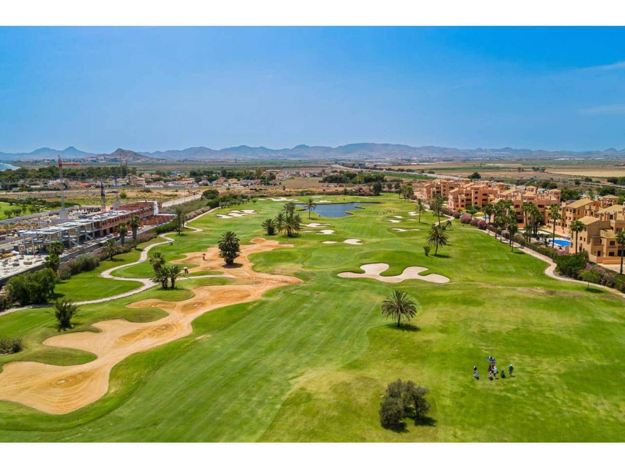 3 quarto Moradia para venda em Los Alcazares com piscina garagem - 710 000 € (Ref: 9488047)