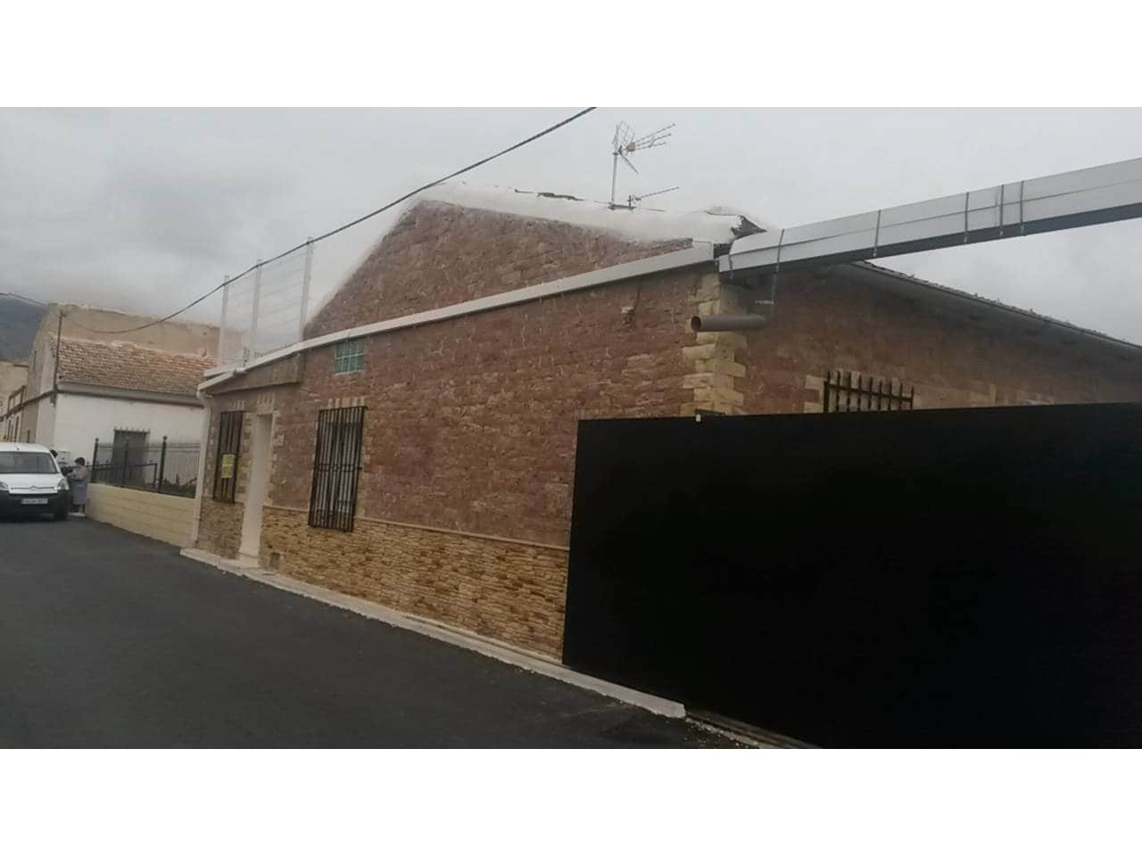 3 soveværelse Byhus til leje i Orihuela med garage - € 550 (Ref: 9499567)