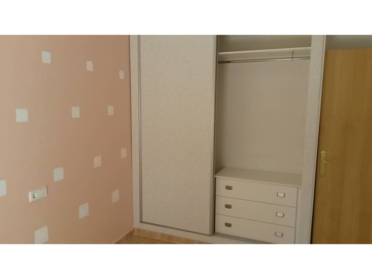 3 soveværelse Byhus til leje i Orihuela med garage - € 550 (Ref: 9499567)