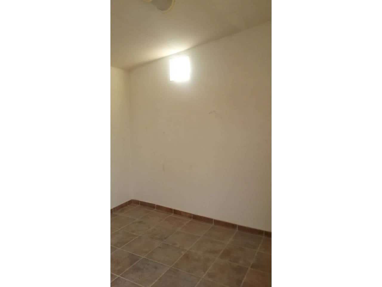 3 soveværelse Byhus til leje i Orihuela med garage - € 550 (Ref: 9499567)