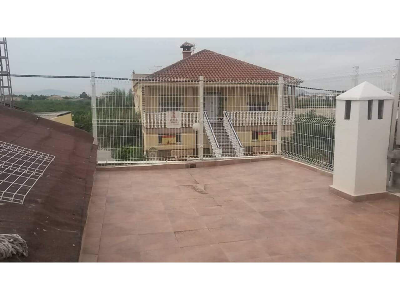 3 soveværelse Byhus til leje i Orihuela med garage - € 550 (Ref: 9499567)