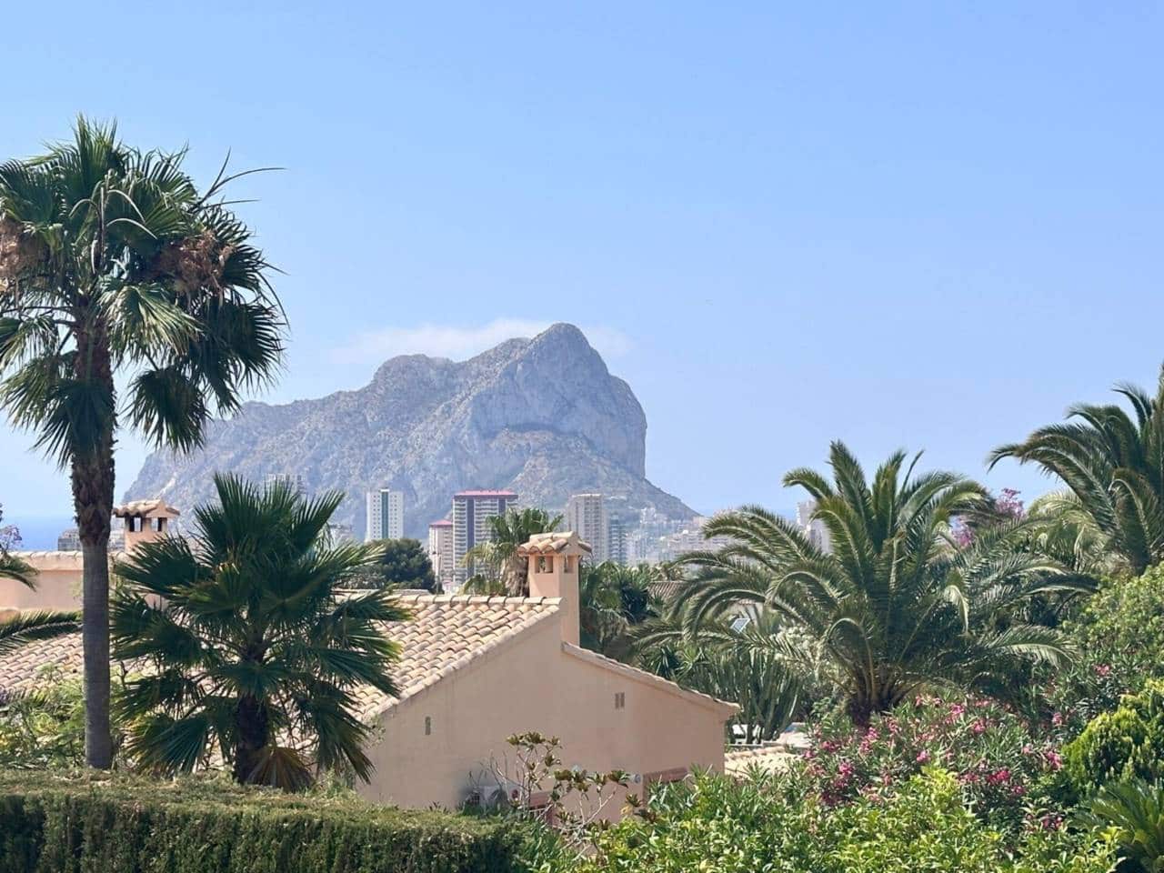 3 Zimmer Villa zu verkaufen in Calpe / Calp mit Pool Garage - 650.000 € (Ref: 9508098)