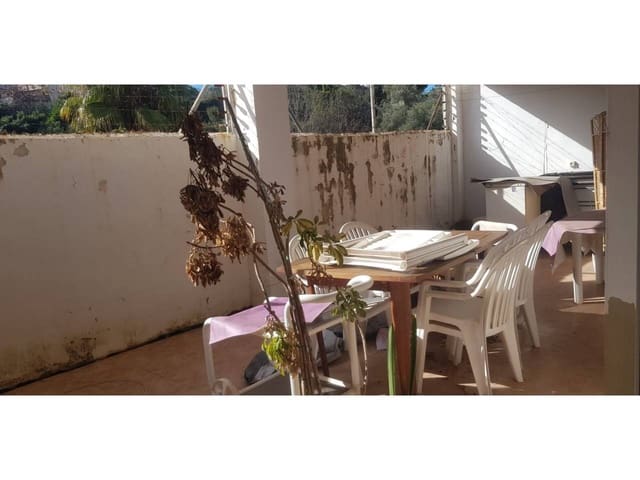 5 bedroom Villa for sale in L'Atzúvia with garage - € 350,000 (Ref: 9547410)