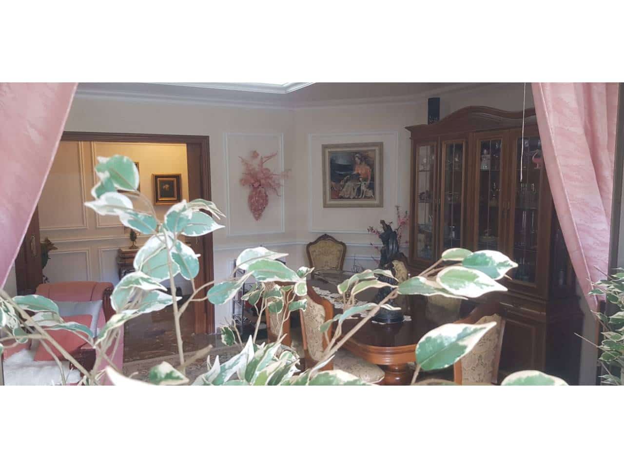 5 bedroom Villa for sale in L'Atzuvia with garage - € 350,000 (Ref: 9547410)