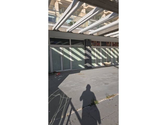 Restaurant/Bar til salgs i Puerto, Calpe / Calp - € 350 000 (Ref: 9618858)