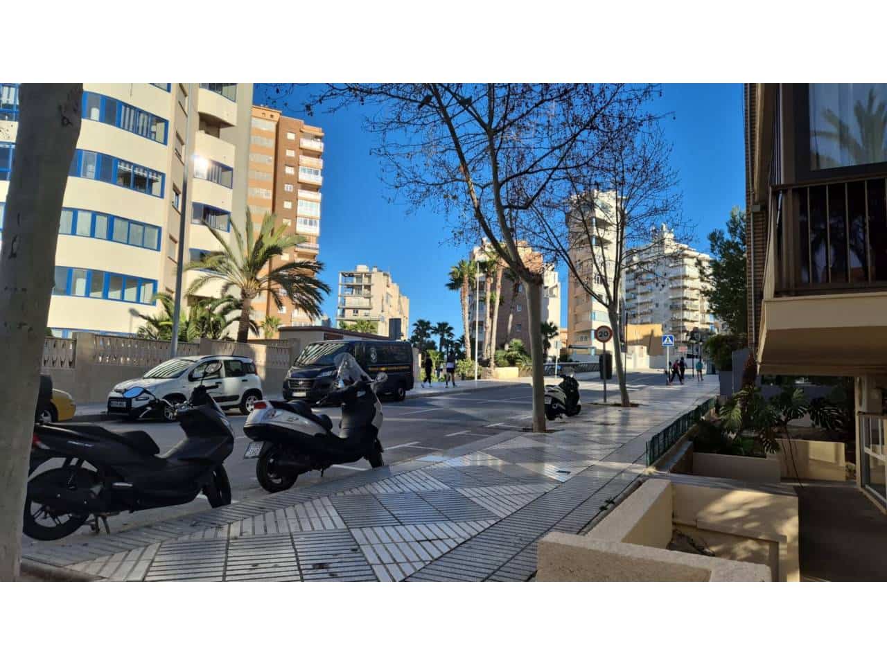 Restaurant/Bar for sale in Calpe / Calp - € 350,000 (Ref: 9618858)